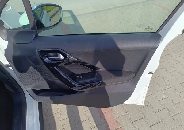 Peugeot 2008 cena 49600 przebieg: 206000, rok produkcji 2019 z Jutrosin małe 436